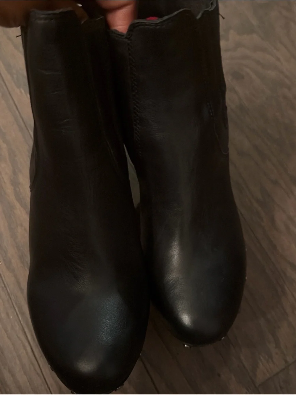 Ugg Carberry Black Studded Leather Platform Boots SZ 9